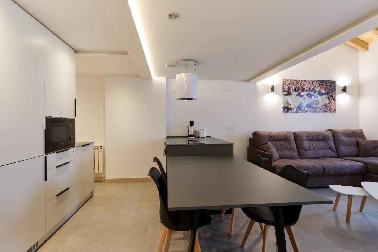 Tuapartamento - Lindapamplona Apartment Bagian luar foto