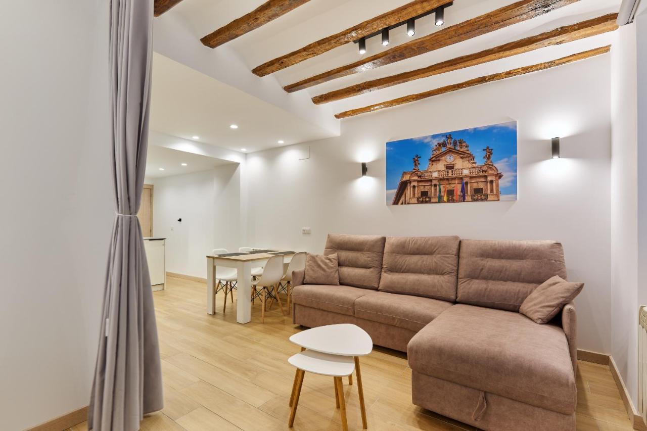 Tuapartamento - Lindapamplona Apartment Bagian luar foto