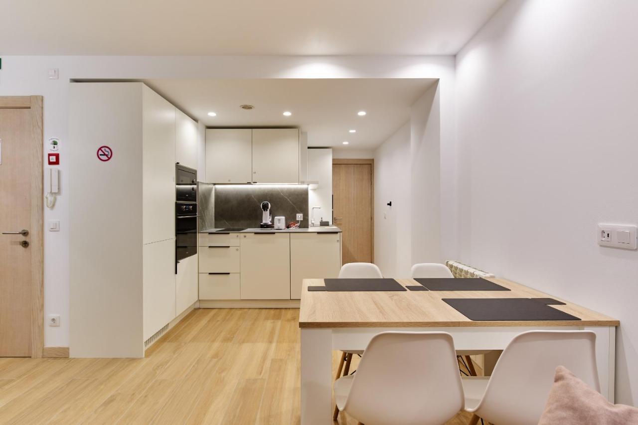 Tuapartamento - Lindapamplona Apartment Bagian luar foto